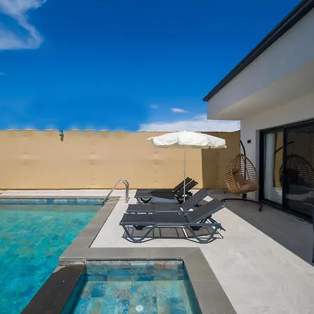Solla- Villa Fethiye